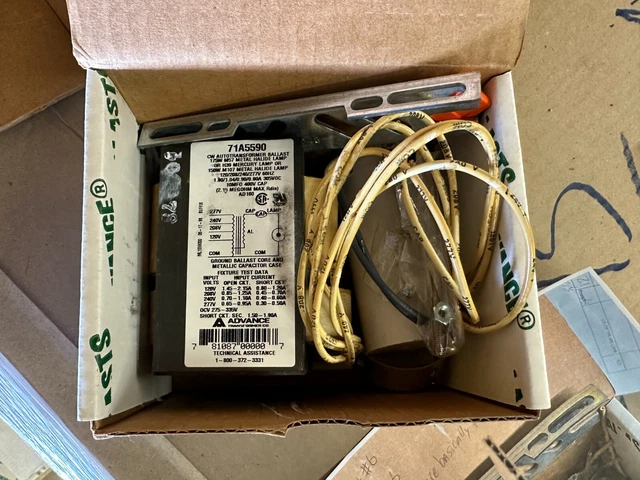 Advance Brand , 175 watt, Metal Halide, Ballast kit, with Capacitor.