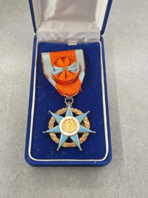 Medaille Dekoration Merite Social REF06472J