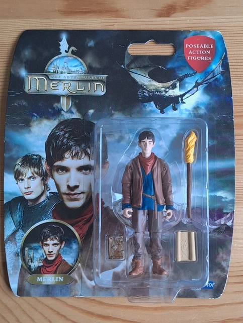 Merlin Great Dragon Actionfigur - Limitierte Nummerierte Edition Mit Schwert Im Stein Zubehör, 20.3 Cm