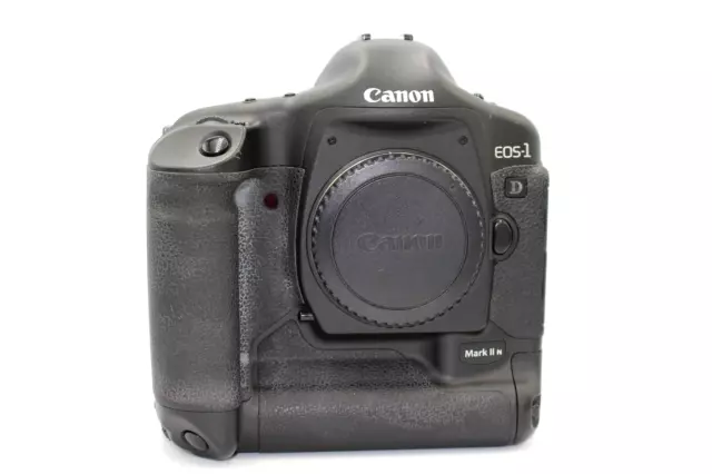 Canon EOS 1D Mark II N Digital SLR Camera Body - (ONLY 11,374 Actuations)