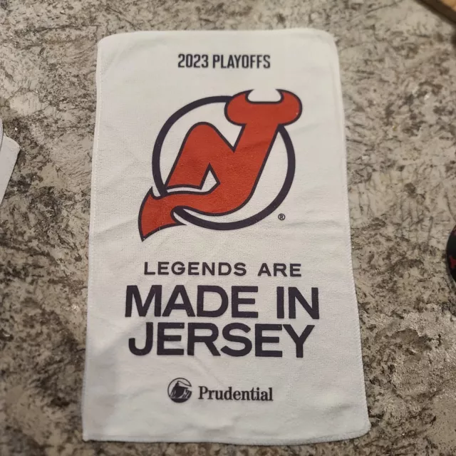 2023 NJ Devils/NY Rangers  Playoff Towel Game 2