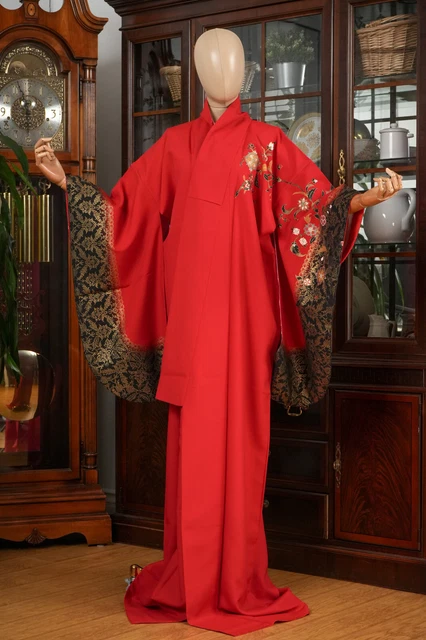 Dear Vanilla Japanese Silk Furisode Kimono Women's Authentic Japan Made Vintage