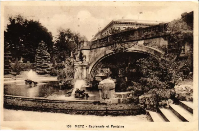 CPA AK METZ - Esplanade et Fontaine (454708)