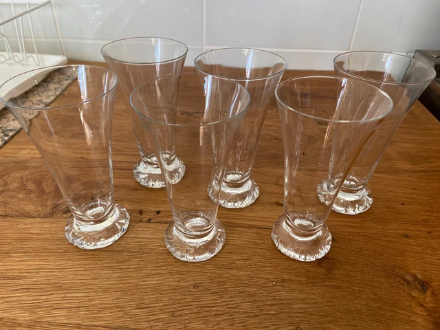 6 flutes a champagne en cristal Daum modèle Kim, signées, H 13cm, très bon état