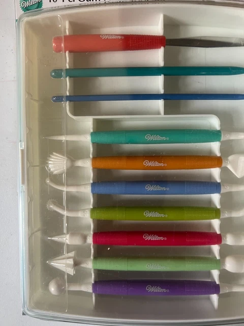 Wilton Fondant Gum Paste Baking Decorator Set of 10 Tools New With Original Case
