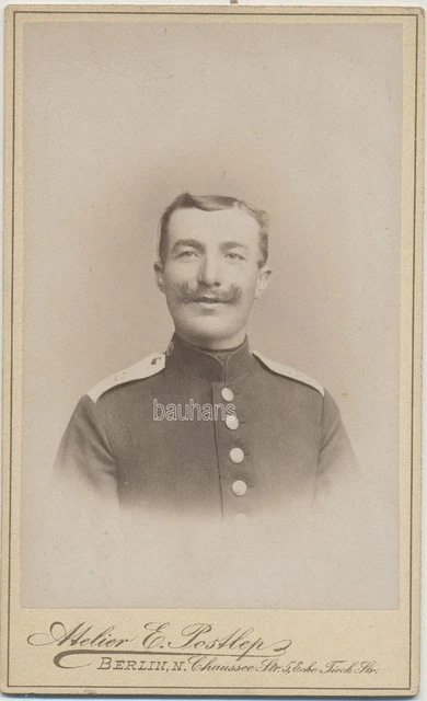 CDV Portrait Soldat -Berlin  (F720)