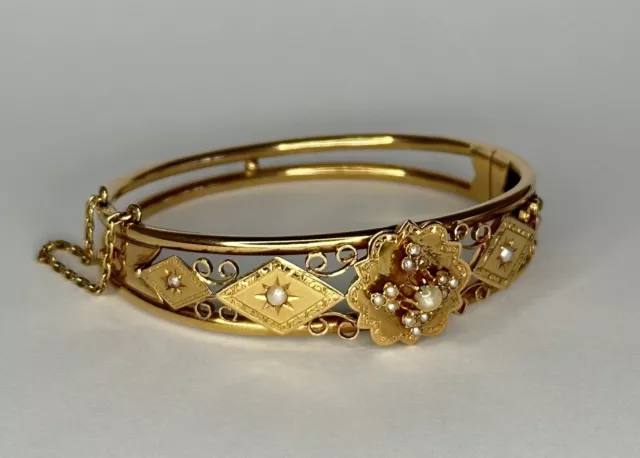 Bracelet Jonc en Or Jaune 18K  / Décor floral / Réf MP2600