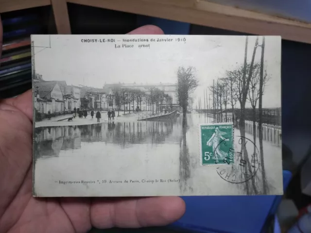 Carte postale de Choisy le Roi,inondations de Janvier 1910.