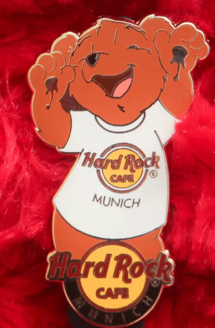 Hard Rock Cafe Pin MUNICH BEAR classic city logo T SHIRT Hat lapel teddy