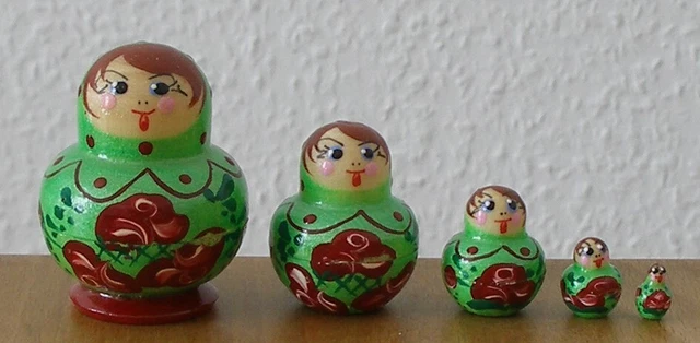 Russische Matroschka, Babuschka, Matrjoschka,5 Holzpuppen für Puppen-Haus! 4,5cm