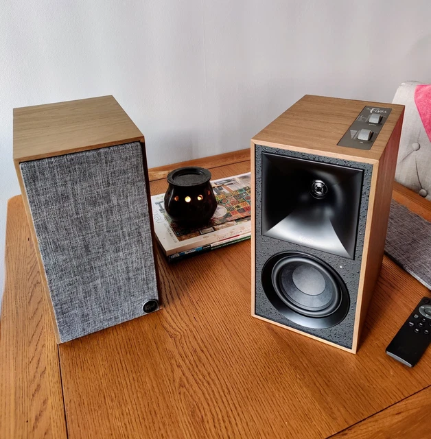 KLIPSCH THE FIVES Active speakers in Walnut with stands £599.00