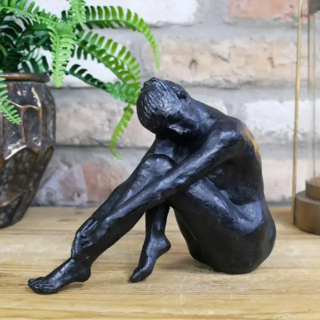 Home Decor Ornament Sitting Woman Figurine Elegant Lady Resin Sculpture Statue