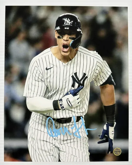 Aaron Judge Autographed Signed 8x10 Photo with COA New York Yankees