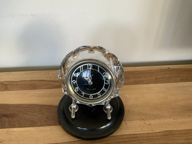 Miniature Horloge De Bureau Vintage Soviétique En Cristal - URSS Années 70-80 - Fonctionne Mais à Nettoyer