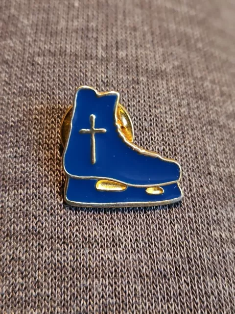 Ice Skate Pin Brooch Blue Enamel Metal Gold Tone Jewelry Figure Skater  Cross