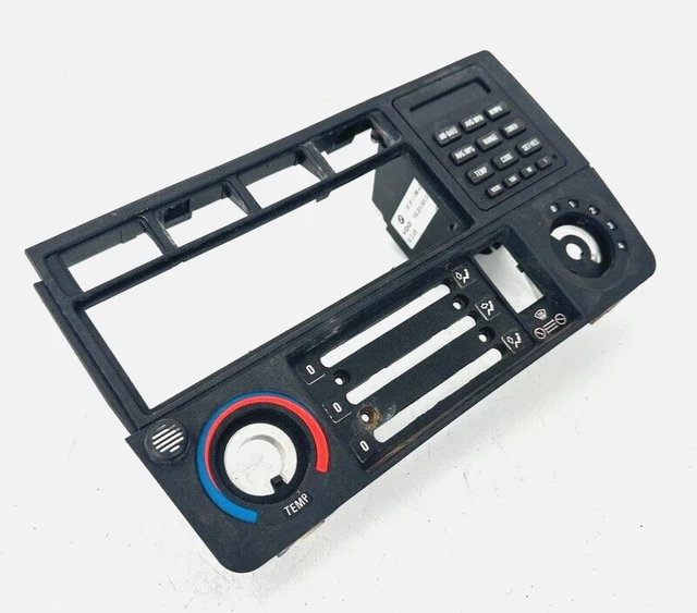 Genuine Holden New Dash Radio Trim Onyx VE Commodore Calais Berlina