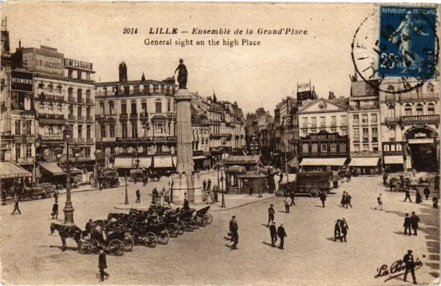 CPA LILLE - Ensemble de la Grand'Place (204353)