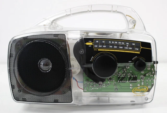 Emergency Crank/Solar Power Radio. Freeplay Clear Translucent