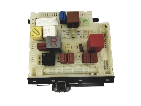 Boîtier De Fusibles Ford 9M5T-14A067-CA / 5B0W80107 - Pièce D'occasion, Opérationnelle