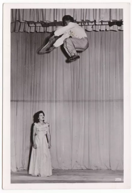 Foto Widmung Signatur 1953 Circus Zirkus Barlay MECANO Artistik Akrobatik