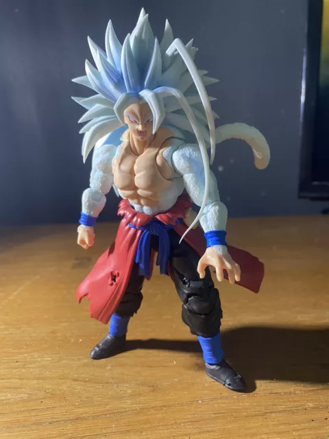 s.h. figuarts dragonball z Kong Studios Ssj5 Goku