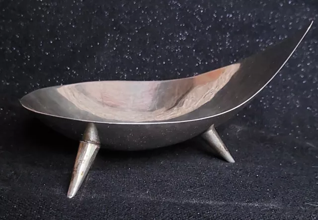 Juventino Lopez Reyes,  Modernist Tri-Foot Bowl; Sterling Mexico, 166 gm