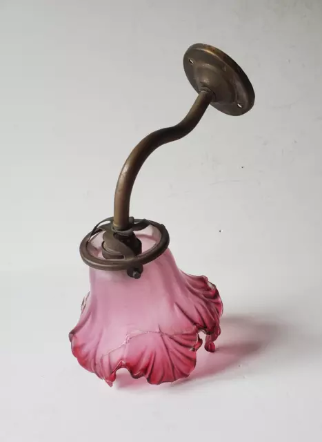 Ancienne applique en pâte de verre