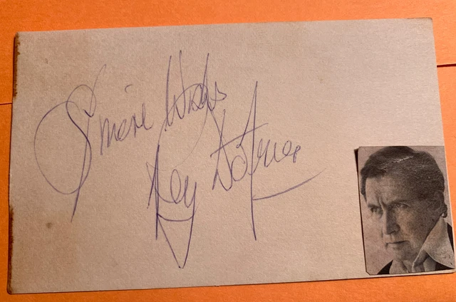 Roy Dotrice Autographed Index Card No COA “Beauty And The Beast”
