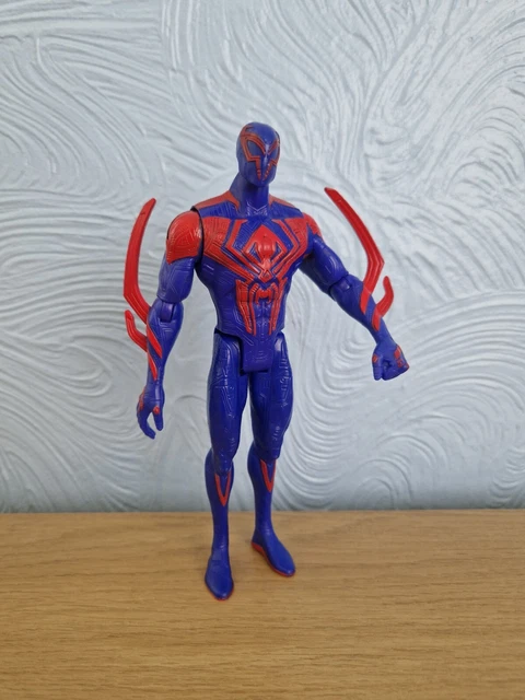 Sega Luminasta Spider-Man 2099 à travers la figure Spider-Verse Figure