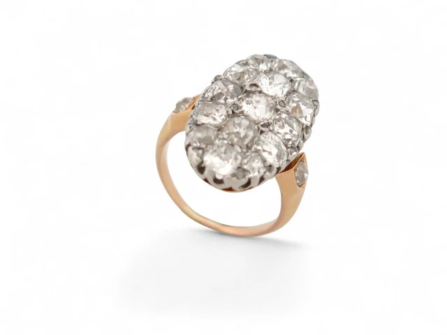 Bague Fleur En Or Gris 18 Carats Avec Diamants - Taille 61 - Occasion - Style Vintage