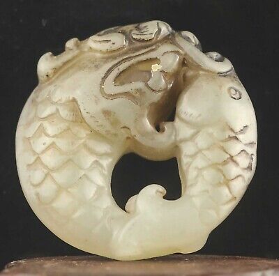 Chinese old natural jade hand-carved statue dragon pendant i