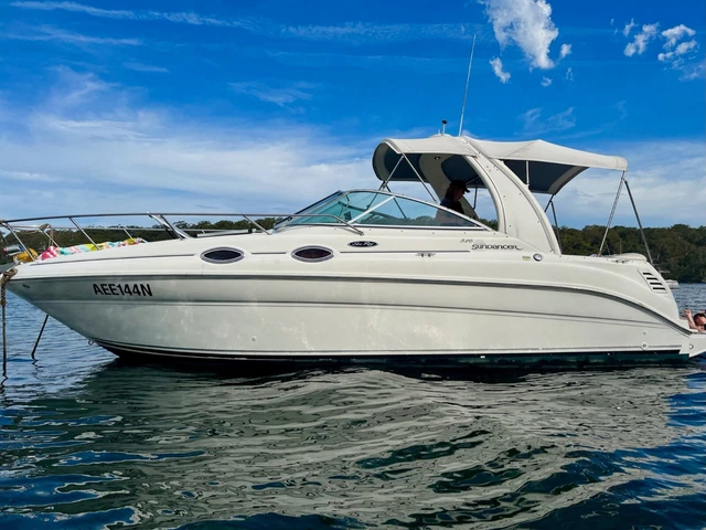 Sea Ray 275 Sports Cruiser