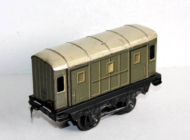 MÄRKLIN WAGON FOURGON bagages échelle 0 17320 en tôle années 1930 MARKLIN EUR 59,00 - FR