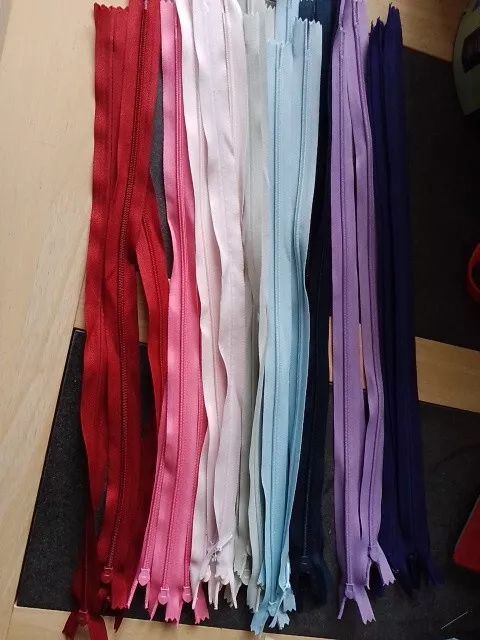 Mixed Bundle Of 24 Concealed Zips Mixed Colours 16"/ 40 CMS 3 X Each Colour