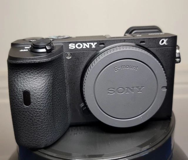 Sony Alpha a6600 24.2MP Mirrorless Camera - Black (Body Only) Shutter Count 102