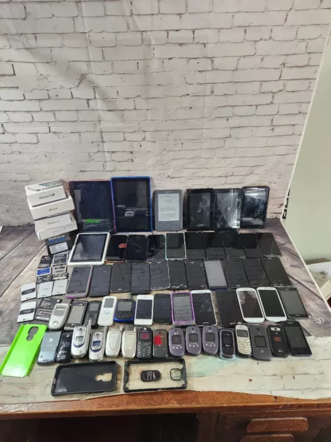 Lot of Assorted Cell Phones, Tablets, Batteries For Parts