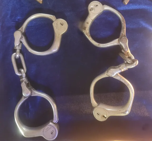 Antique 1899 Shackles Handcuffs Lot 15b77 no keys prisoner Bean Cobb