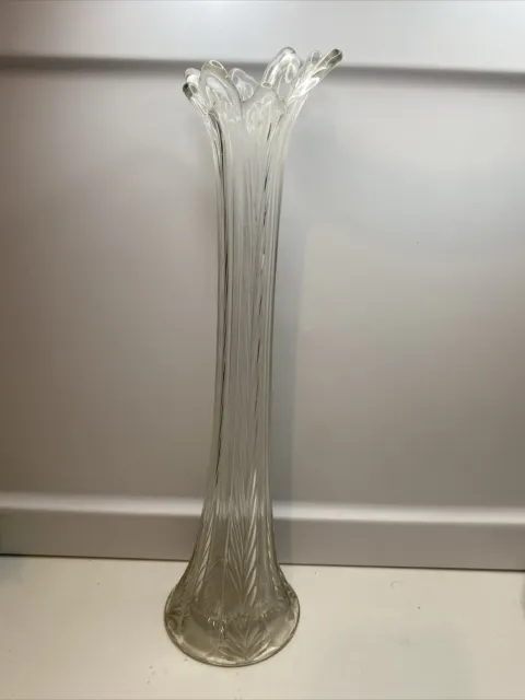 MCM LE Smith Swung Stretch Clear Ribbed Vase - About 15" H -  8 Fingers