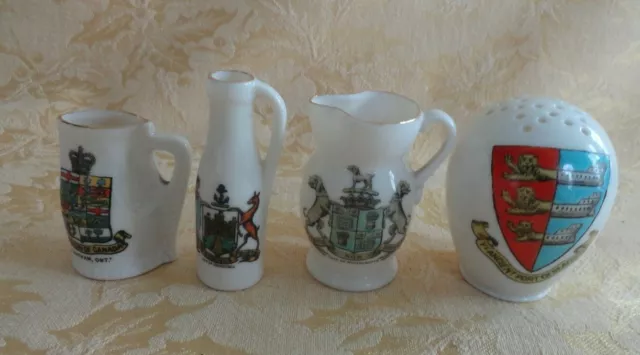 4 Pcs Vintage WH Goss China Miniature Lot England Three Vases One Salt or Pepper