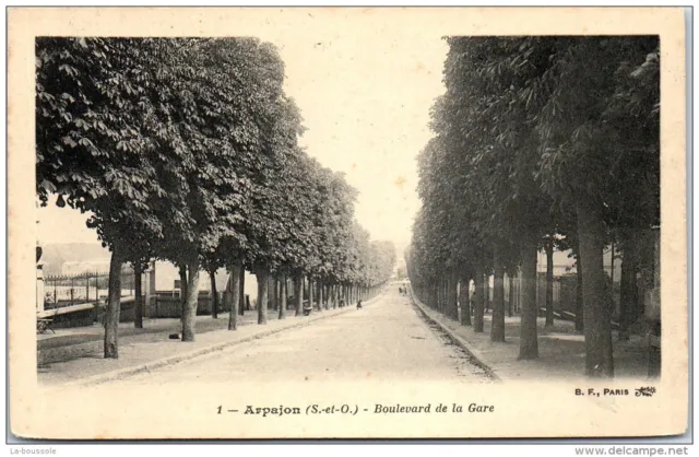 91 ARPAJON - Boulevard de la gare