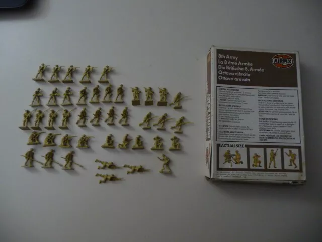 Petits soldats AIRFIX 8th Army Britanniques 43 pièces HO/OO 2