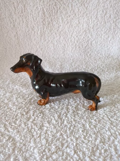 Collectable Glazed Pottery * Dachshund * By Royal Doulton In England