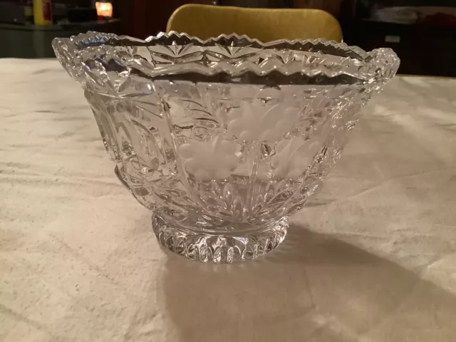 ANNA HUTTE BLEIKRYSTALL 24% Lead Crystal 4" Compote Frosted Flowers Bowl Germany