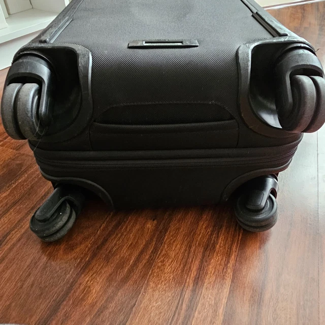 TUMI ALPHA 22060D2 Continental Expandable Carry-On In Black Luggage USA Rolling 2