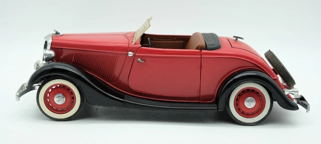 Solido Ford V8 Maquette de Voiture 1.19 Echelle Cabriolet Modèle #82 6