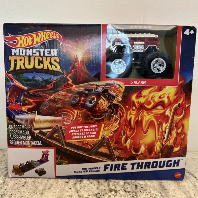 Hot Wheels Monster Trucks 5-Alarm Big Air Breakout Smash the Tower