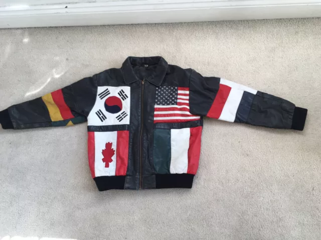 Giacca Bomber Vintage In Pelle Bandiere Mondiali Retro Fase 3 Stile Anni '80