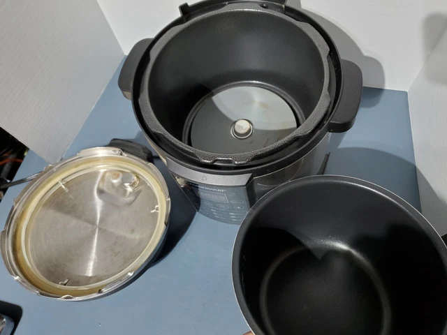 Pressure Cooker FARBERWARE 6 Qt Digital 7-1 Programmable Stainless WM-CS6004W
