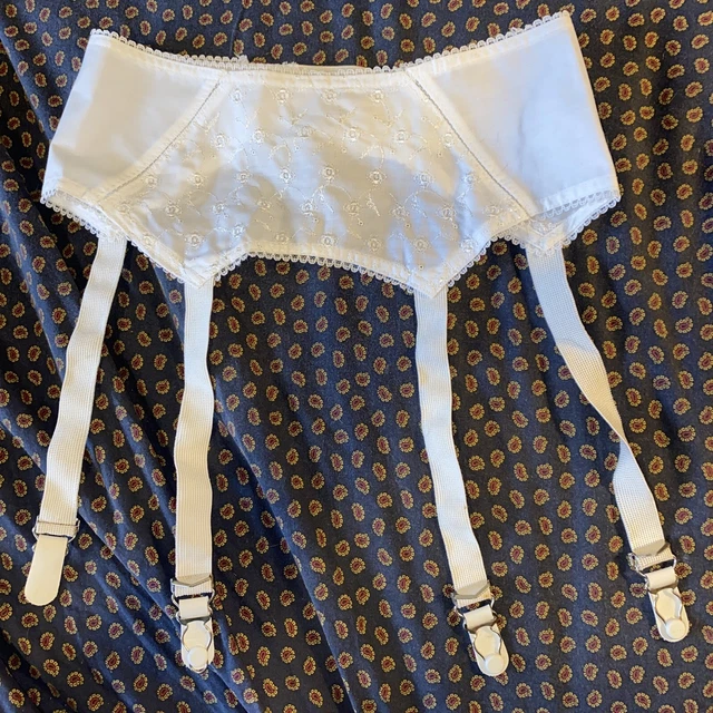 Vintage NOS Garter Belt suspenders Metal Clips White floral embroidered Sz 22