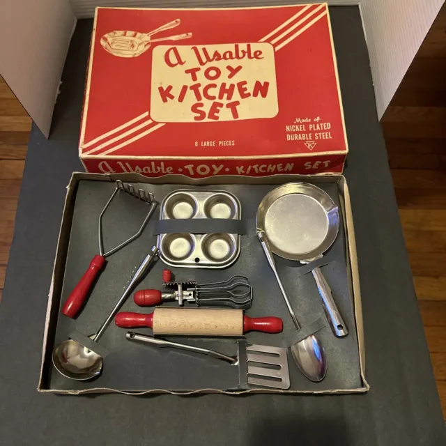 Vtg 8 Piece Usable Toy Kitchen Metal Set MIB NOS Krest Inc Detroit 23 Mich 1950s